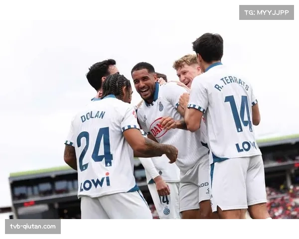 马略卡2-1逆转西班牙人，皮克尔破门+染红萨姆·科斯塔建功